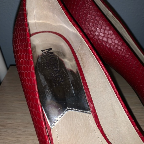 Red Michael Kors Pumps - Picture 3 of 8